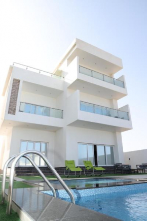 شالية ماربيا الاشخرة Marbella Ashkhara Chalet